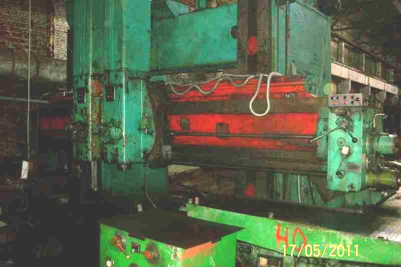 KOLOMNA Ram Type VTL 1532, capacity DxH 3200×2000 mm machine gallery