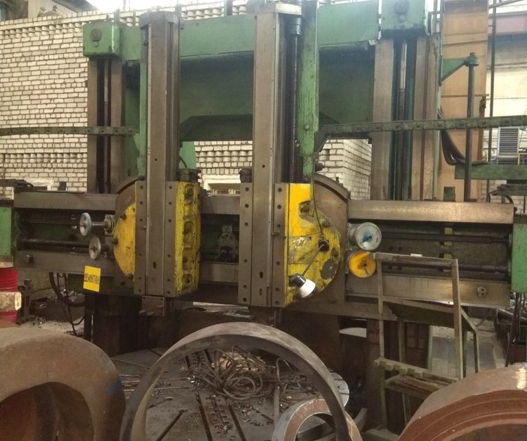SEDIN Ram Type Vertical Borer 1525, capacity DxH 2500×1600 mm (1982) machine gallery