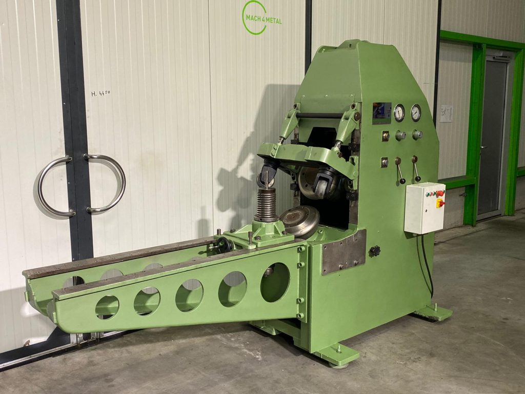 PULLMAX Flanging Machine F13C 8003m capacity 13mm plate max