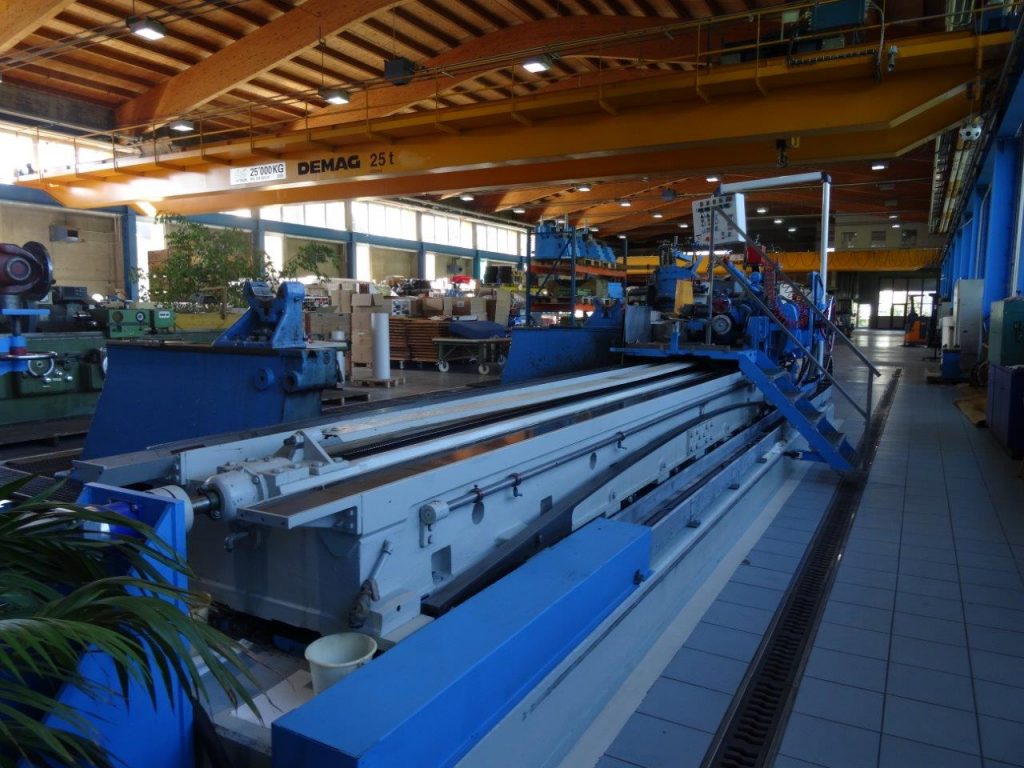 VOITH Roll Grinder in excellent condition 2.5m x 6m capacity 1963/