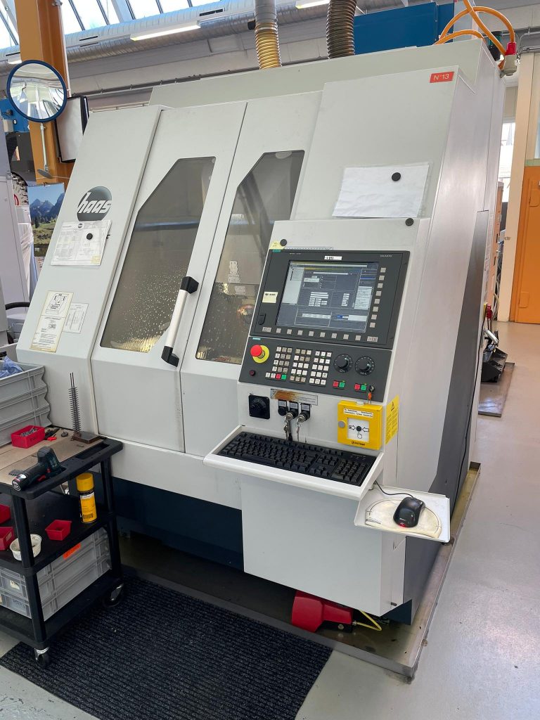 HAAS CNC Tool & Cutter Grinder MULTI GRIND AF (2008 and 2011